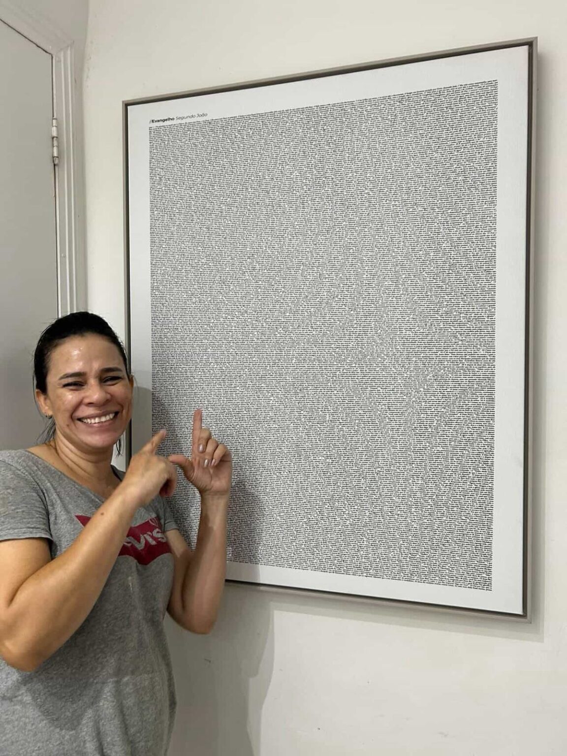 Arte bíblica impressa adquirida por Camila Ribeiro